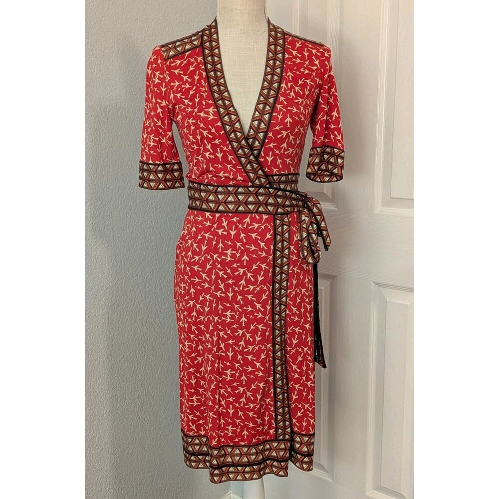 Diane von Furstenberg Lucinda Silk Wrap Dress Womens Size S Red Airplanes - Picture 2 of 11